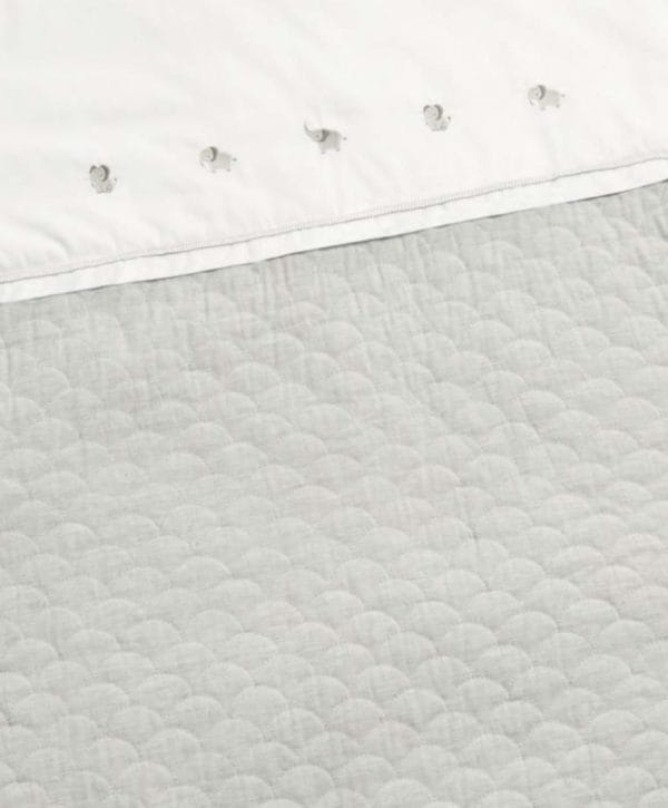 7041WW201 02 WTTW QUILT