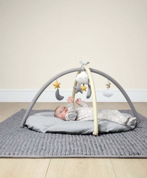 759436301 HERO DUAC playmat stage1 LS