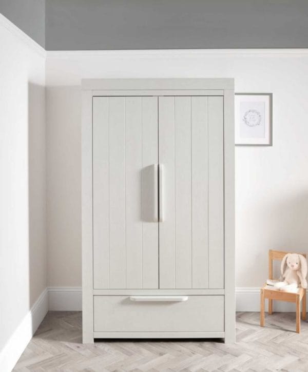 WRFRWW100 HERO FRANKLIN WHITE WASH WARDROBE
