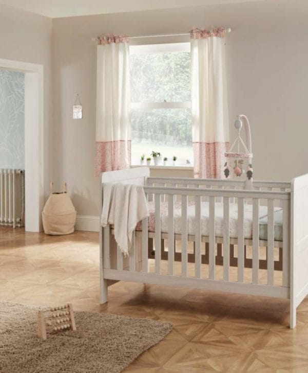 Cbatay601 02 ATLAS WHITE COTBED