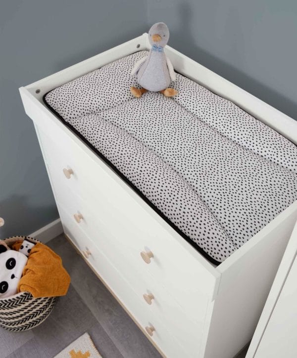 Mamas papas changing mats essentials changing mat mono spot 30798539915429 1024x1024@2x