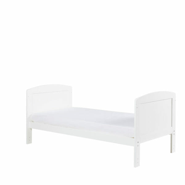 Ickle Bubba Coleby Classic Cot Bed Scandi