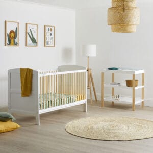 Ickle Bubba Coleby Classic Cot Bed Scandi with Open Changer
