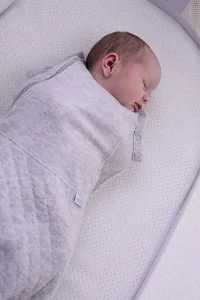 SwaddleOverheadGrey 046