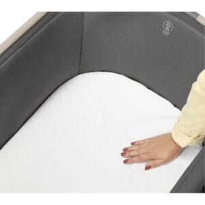 Maxi Cosi Iora Co Sleeper Beyond Graphite (7)