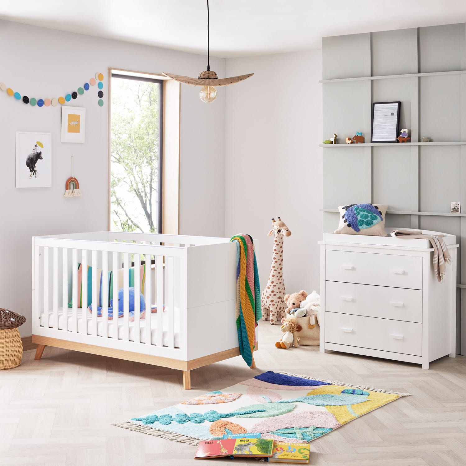 Mona 2 Piece Room Set White 1