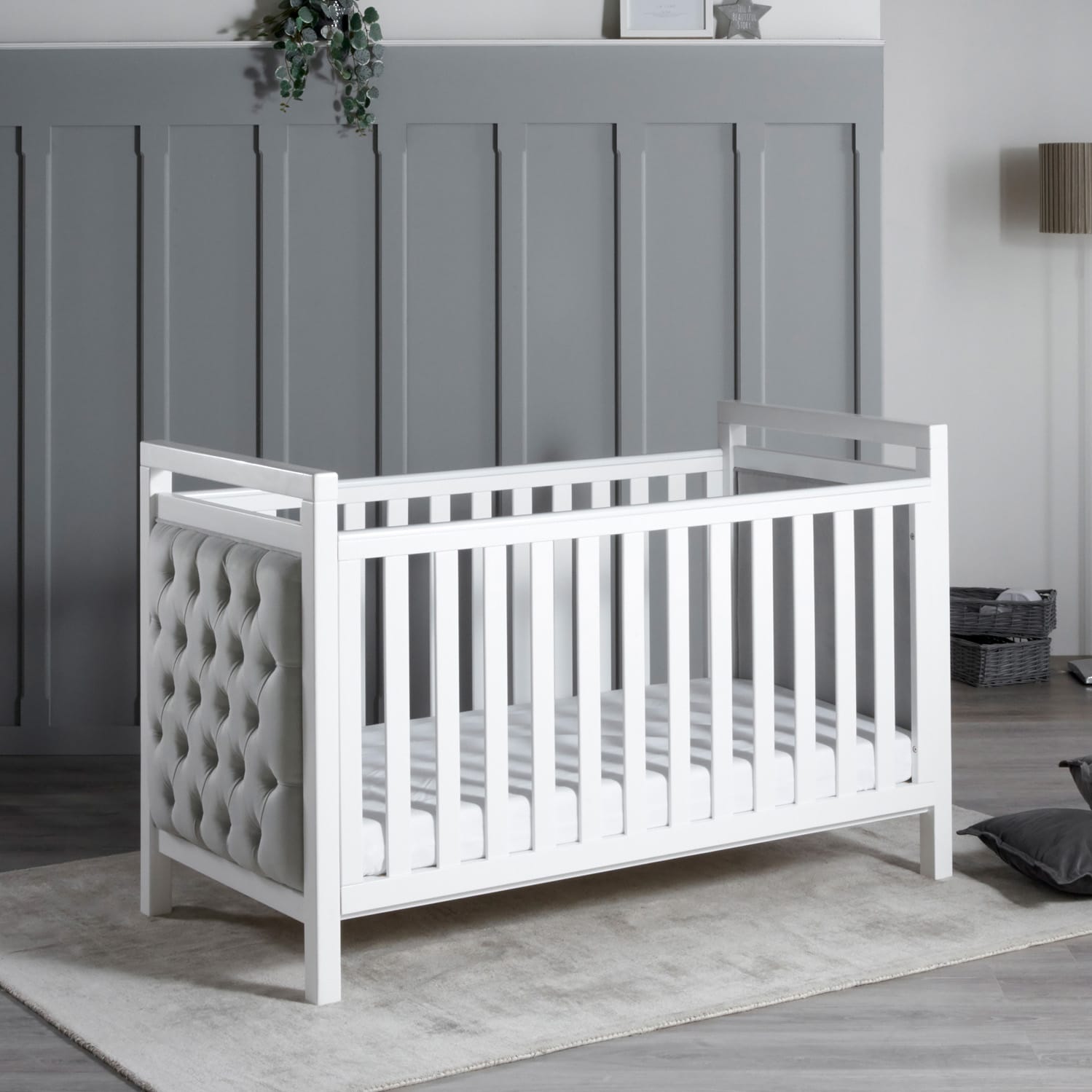 Velvet 2 Piece Room Set White 3