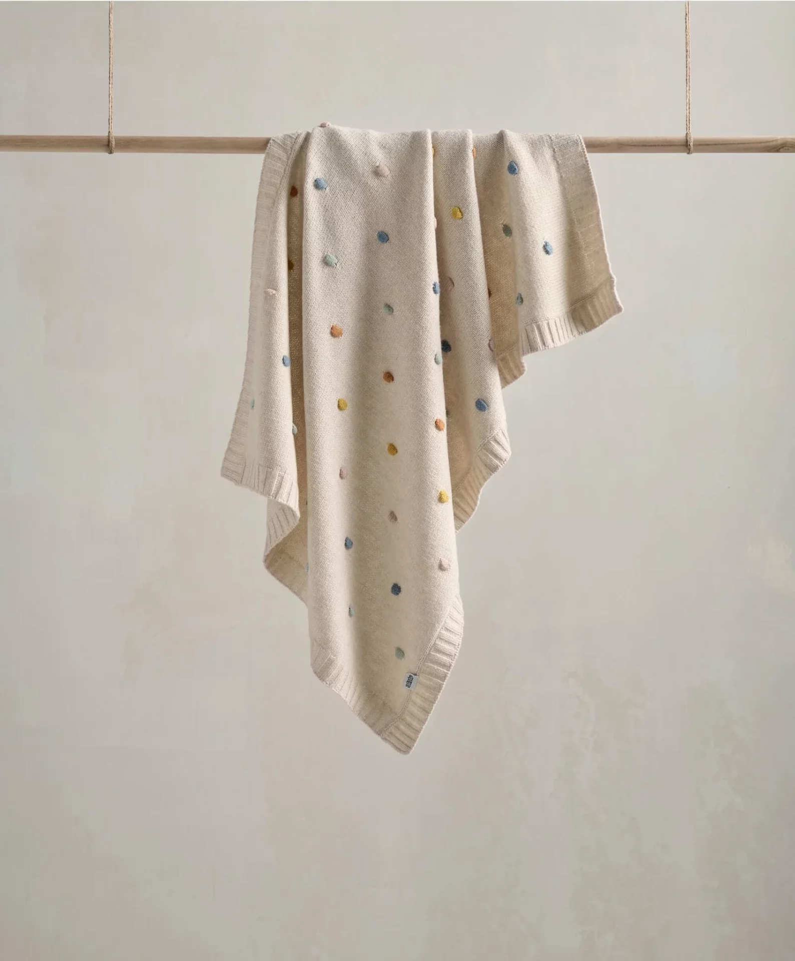 Mamas Papas Blankets Knitted Blanket Bobble 35214254506149 1024x1024@2x