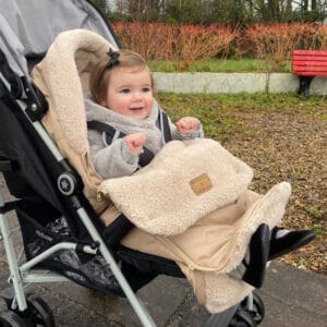 Beigesnuguniversalpushchairfootmuff Lifestyle7 600x