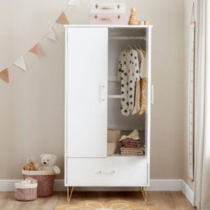Kimi Wardrobe 3