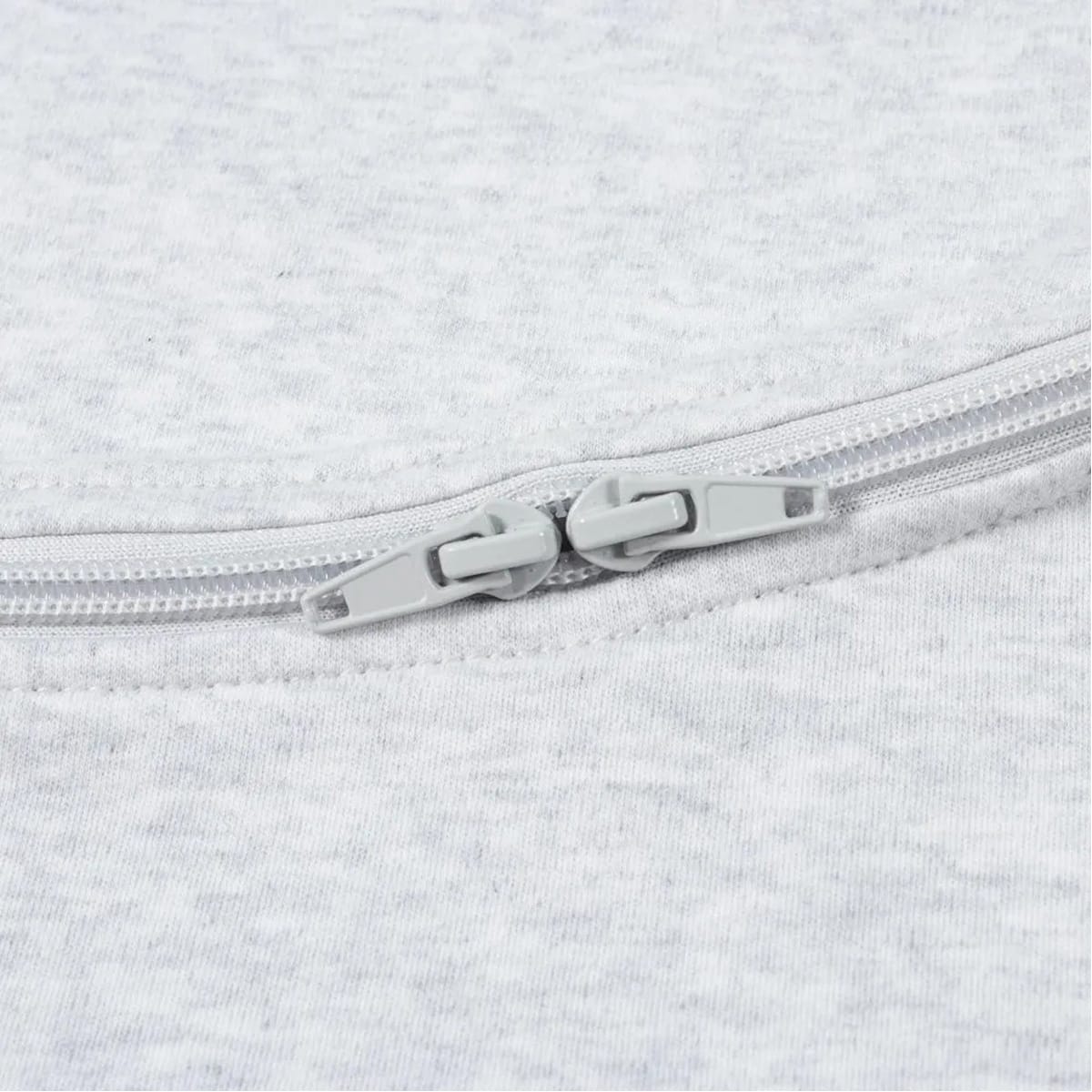 Purflo 0.5 Tog Cuddle To Sleep Bag Minimal Grey (4)