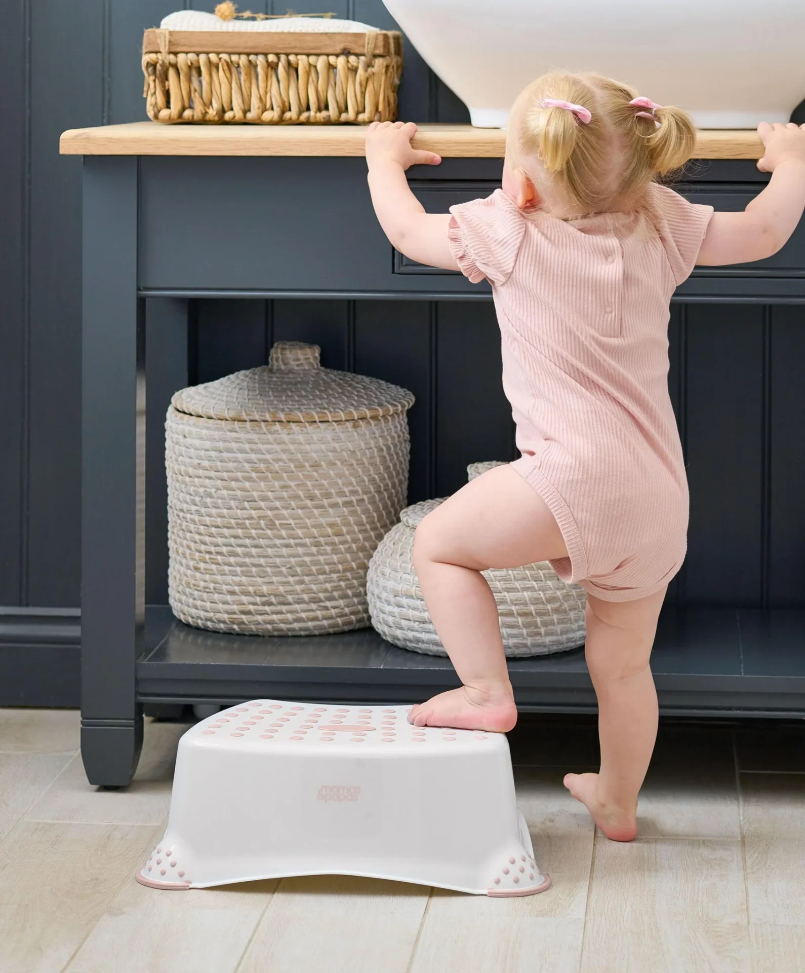 Mamas Papas Step Up Stools Anti Slip Step Up Stool Blossom Pink 62463008866641 1024x1024@2x