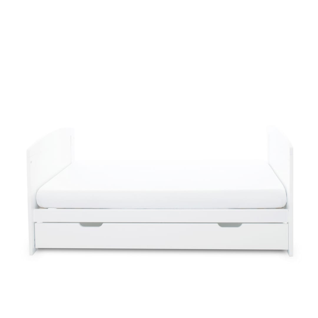 Ickle bubba coleby classic 2 piece furniture set (8)