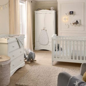 Mamas & Papas Flyn 3pc Set Cot Bed with Dresser Changer and Wardrobe - White