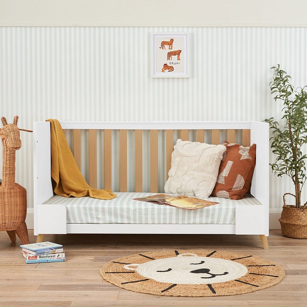 Tutti bambini fika 2 piece room set white light oak (3)
