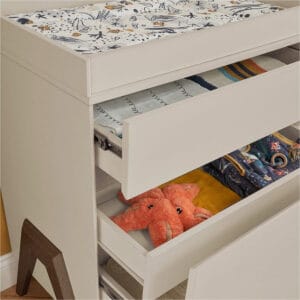 Tutti bambini fuori chest changer white sand warm walnut (1)