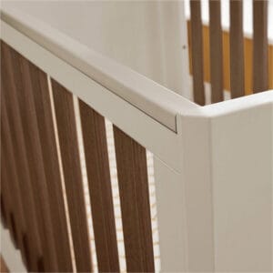 Tutti bambini fuori cot bed white sand warm walnut (1)